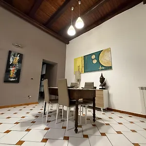 Сasa de vacaciones Casa Nel Vicolo, Palermo